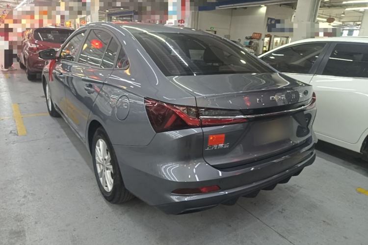 Used Roewe i5 2023 1.5L Manual Comfort Edition Exterior 2