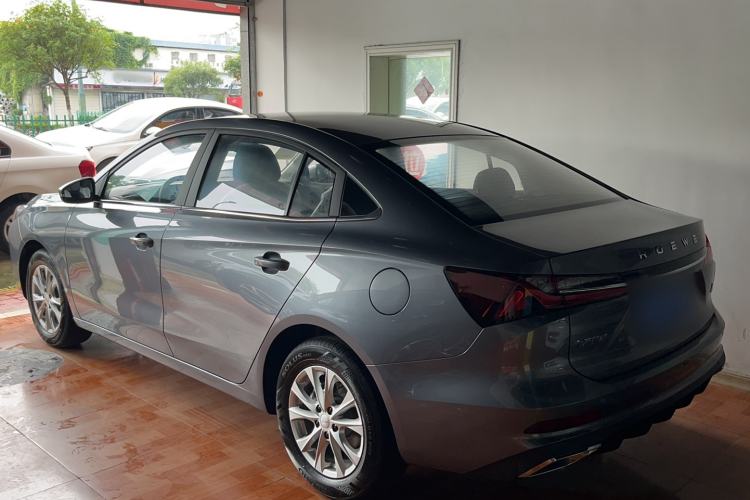 Used Roewe i5 2023 1.5L CVT Luxury Edition Exterior 2
