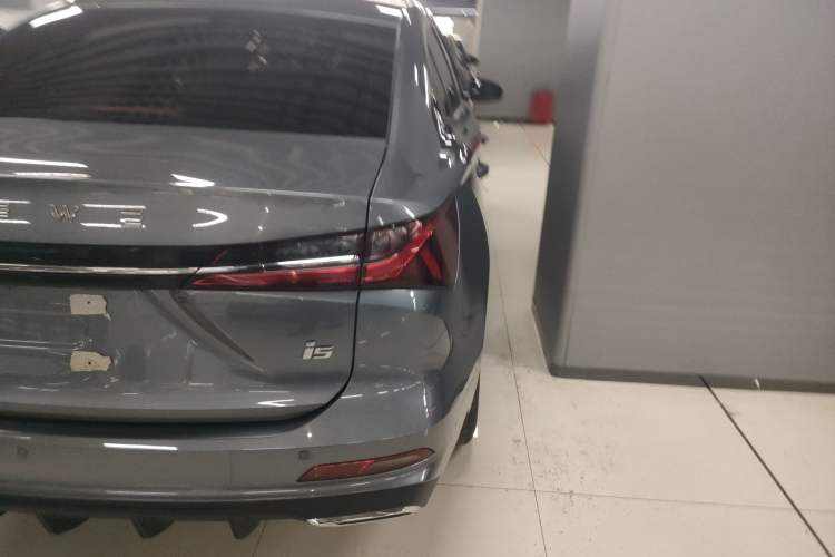 Used Roewe i5 2023 1.5L CVT Luxury Edition Exterior 3