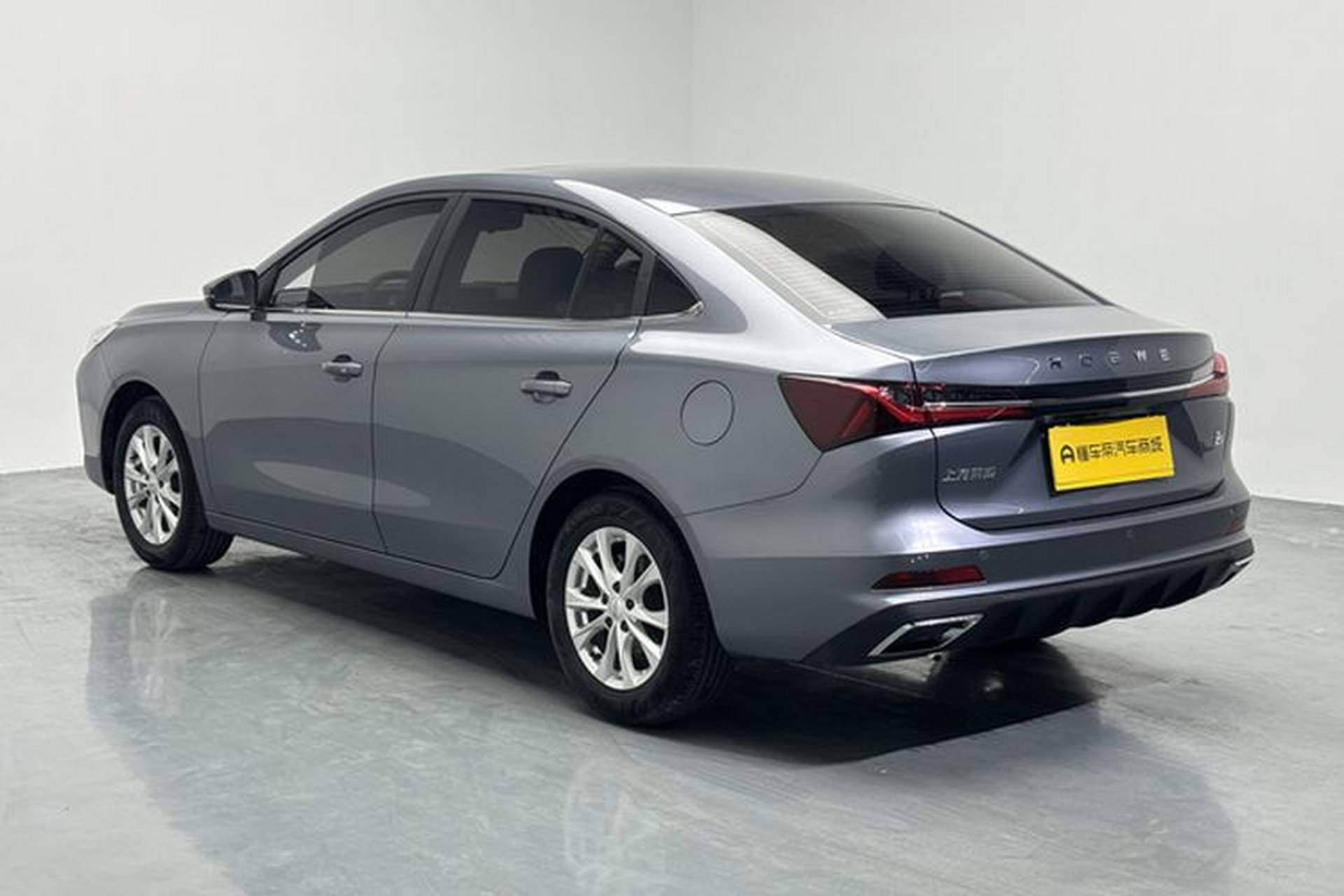 Used Roewe i5 2023 1.5L CVT Luxury Edition Exterior 4