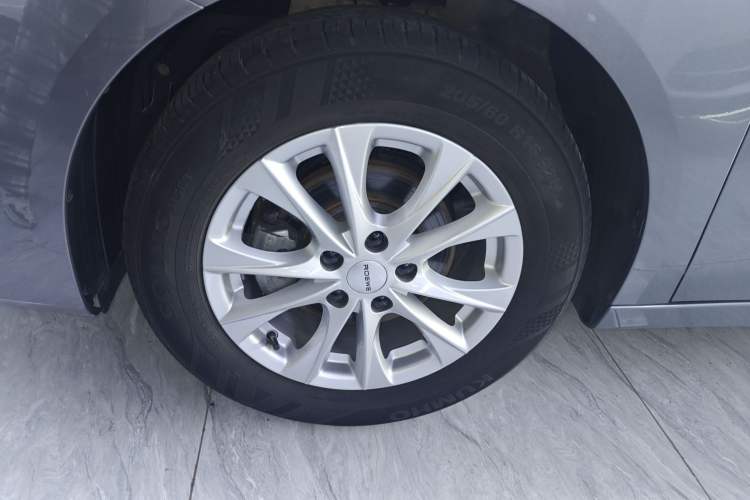 Used Roewe i5 2023 1.5L CVT Luxury Edition Exterior 4
