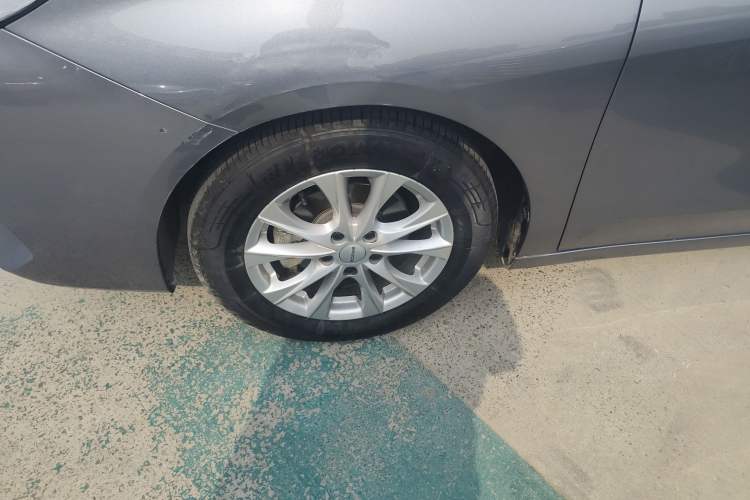 Used Roewe i5 2023 1.5L CVT Luxury Edition Exterior 4