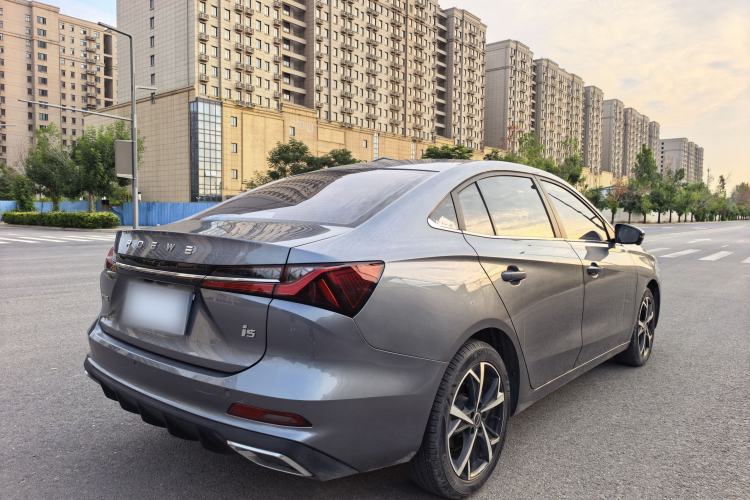 Used Roewe i5 2023 1.5L CVT Luxury Edition Exterior 4