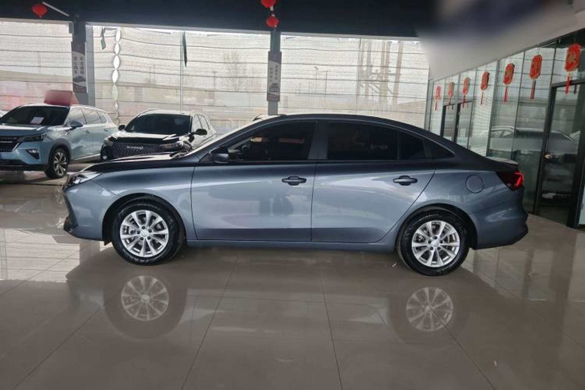 Used Roewe i5 2023 1.5L Manual Comfort Edition Exterior 5