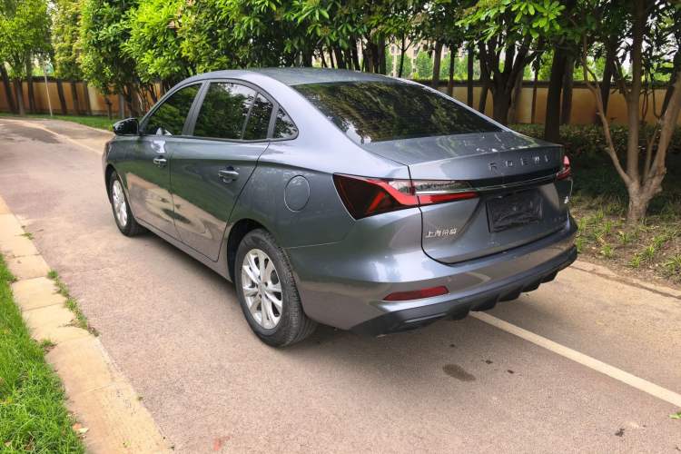 Used Roewe i5 2023 1.5L Manual Comfort Edition Exterior 5