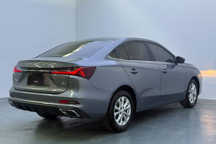 Used Roewe i5 2023 1.5L CVT Luxury Edition Exterior 6