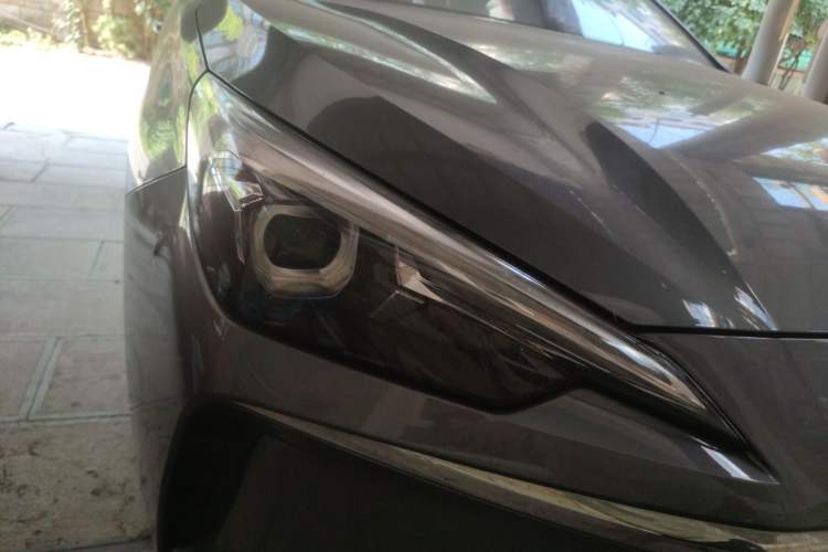 Used Roewe i5 2023 1.5L CVT Luxury Edition Exterior 6