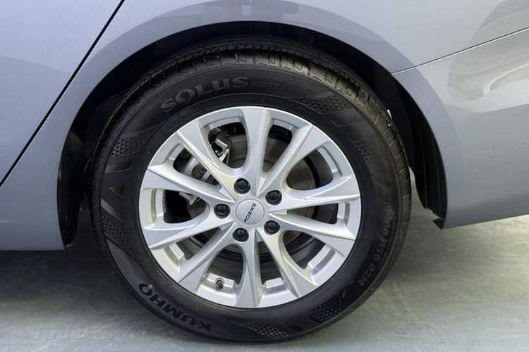 Used Roewe i5 2023 1.5L CVT Luxury Edition Exterior 9