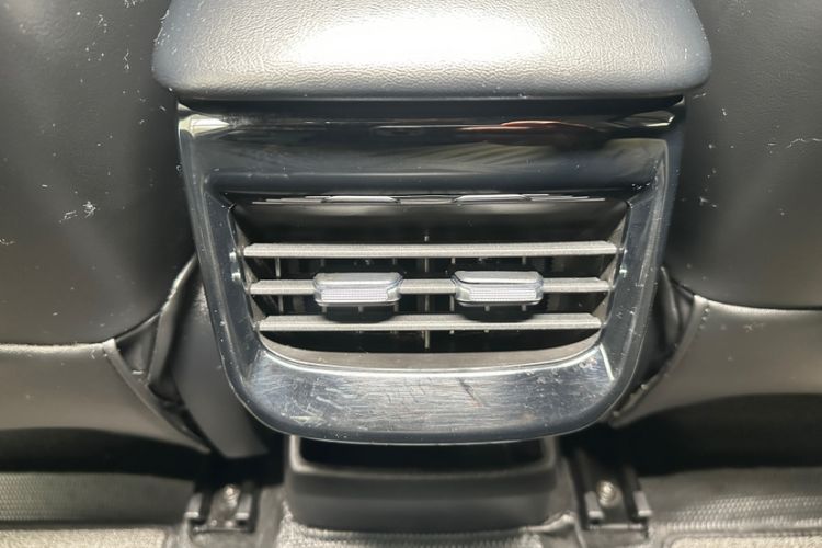 Used Roewe i5 2023 1.5L Manual Comfort Edition Exterior 9