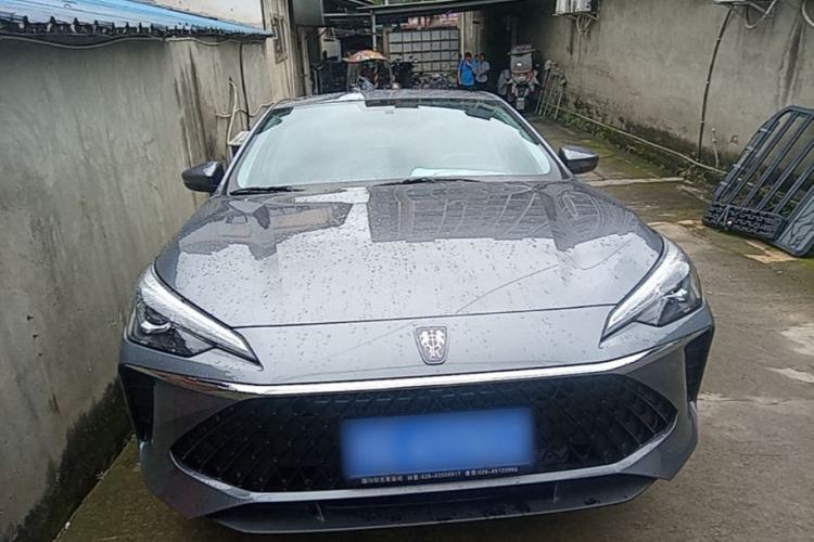 Used Roewe i5 2023 1.5L CVT Luxury Edition Front
