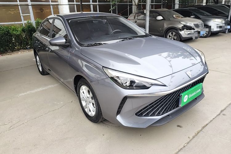 Used Roewe i5 2023 1.5L Manual Comfort Edition Front Right 45 Deg
