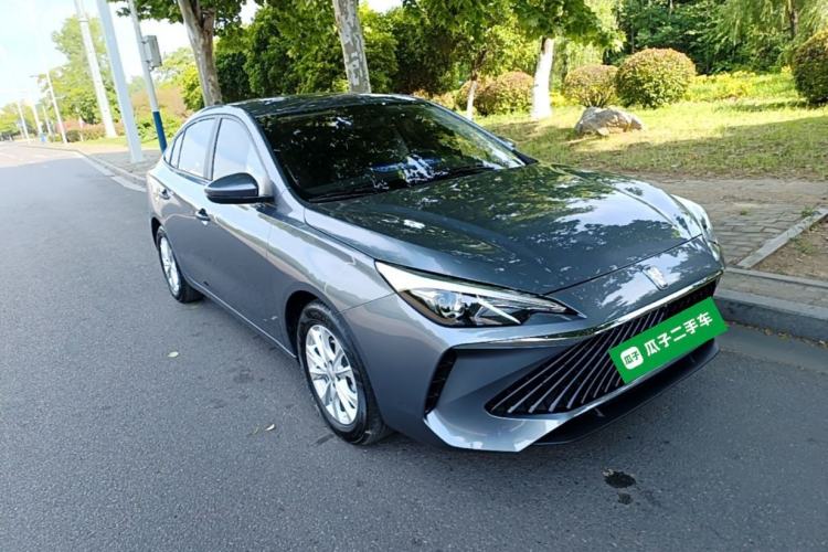 Used Roewe i5 2023 1.5L Manual Comfort Edition Front Right 45 Deg