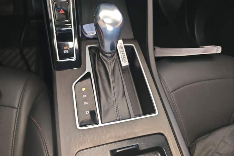 Used Roewe i5 2023 1.5L CVT Luxury Edition Gear Lever