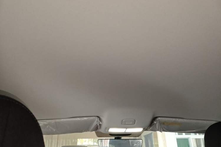 Used Roewe i5 2023 1.5L Manual Comfort Edition Headliner