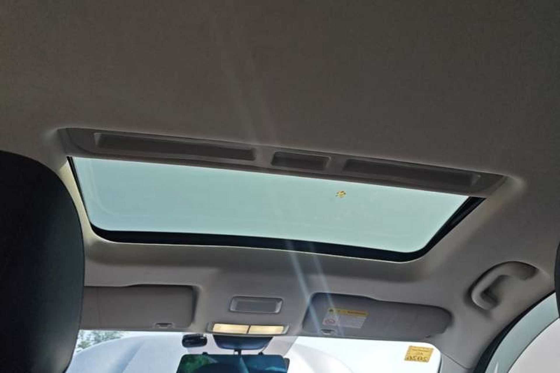 Used Roewe i5 2023 1.5L CVT Luxury Edition Headliner