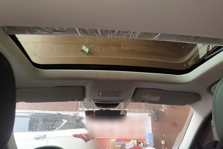 Used Roewe i5 2023 1.5L CVT Luxury Edition Headliner