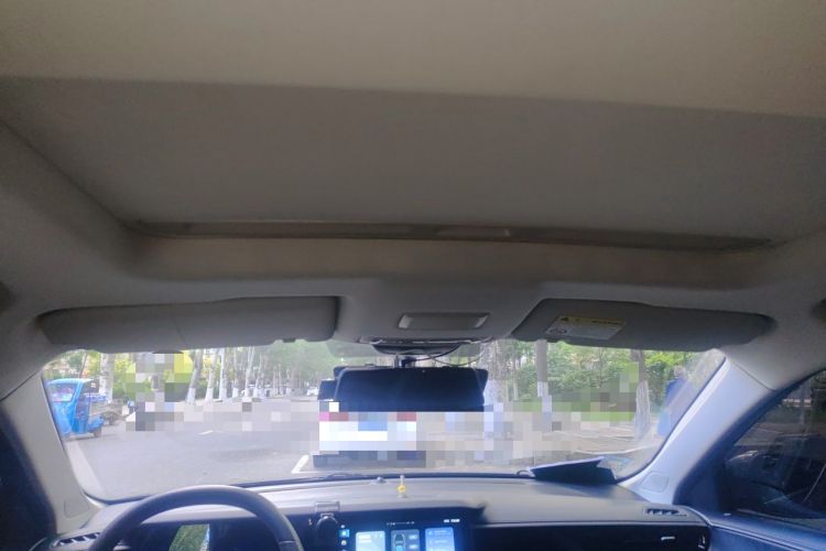 Used Roewe i5 2023 1.5L CVT Luxury Edition Headliner
