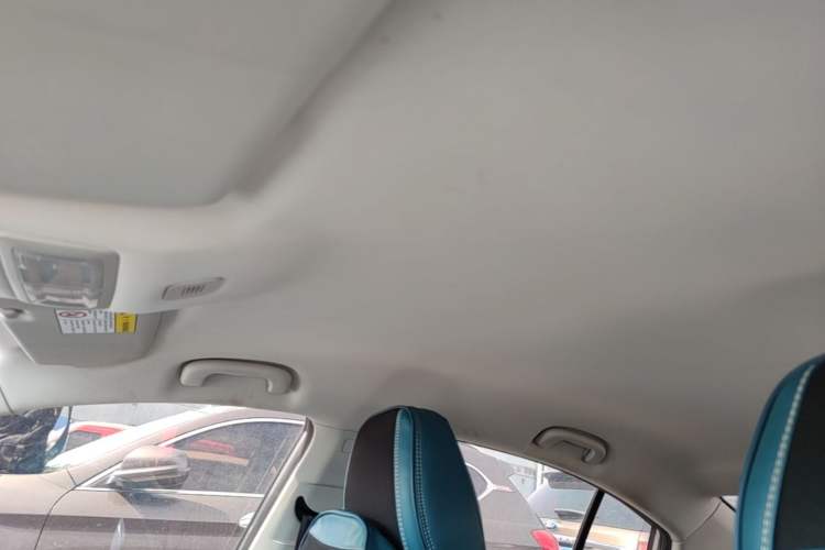 Used Roewe i5 2023 1.5L Manual Comfort Edition Headliner