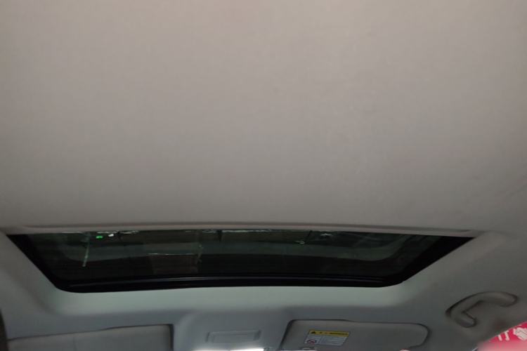 Used Roewe i5 2023 1.5L CVT Luxury Edition Headliner