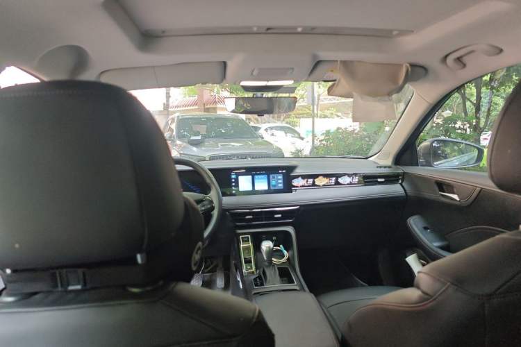 Used Roewe i5 2023 1.5L CVT Luxury Edition Headliner