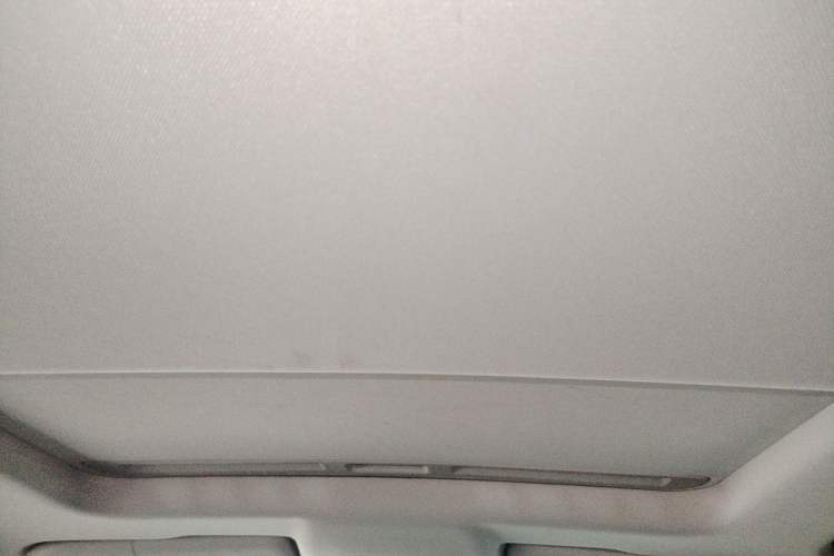 Used Roewe i5 2023 1.5L CVT Luxury Edition Headliner