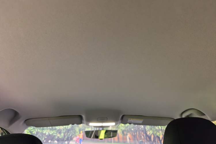 Used Roewe i5 2023 1.5L Manual Comfort Edition Headliner