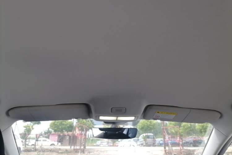 Used Roewe i5 2023 1.5L Manual Comfort Edition Headliner