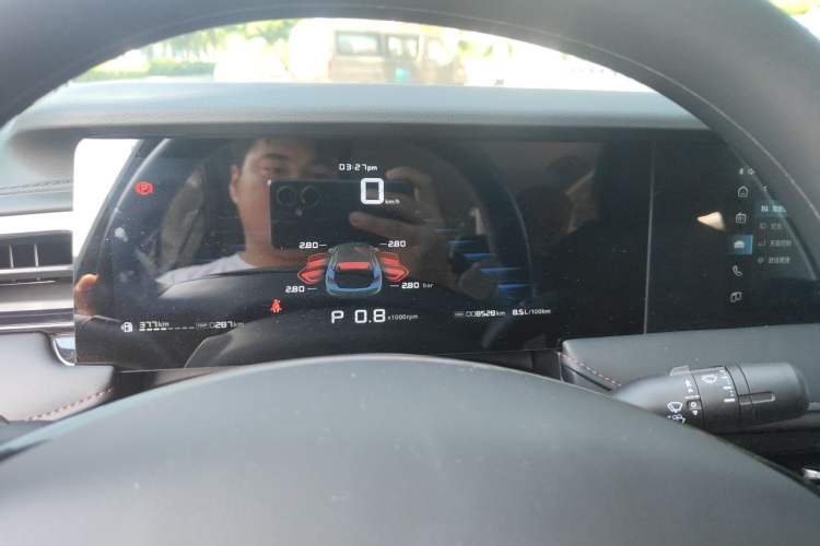 Used Roewe i5 2023 1.5L CVT Luxury Edition Instrument Cluster