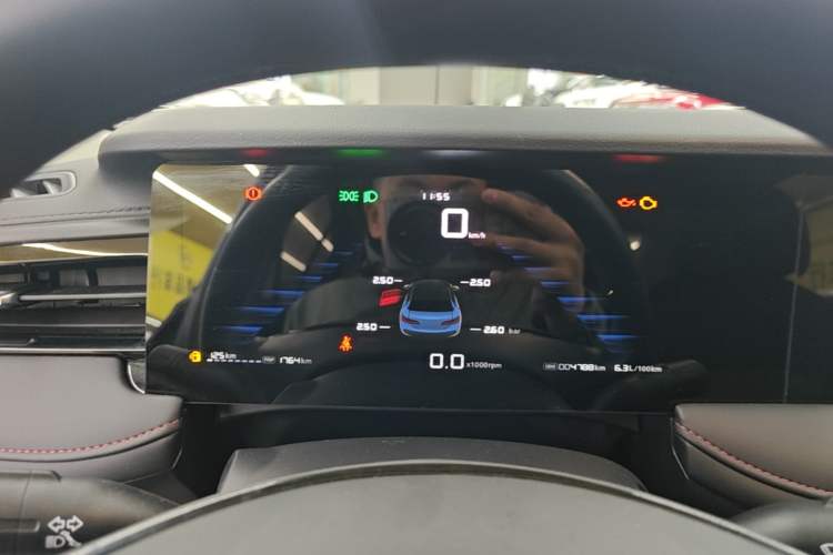 Used Roewe i5 2023 1.5L Manual Comfort Edition Instrument Cluster