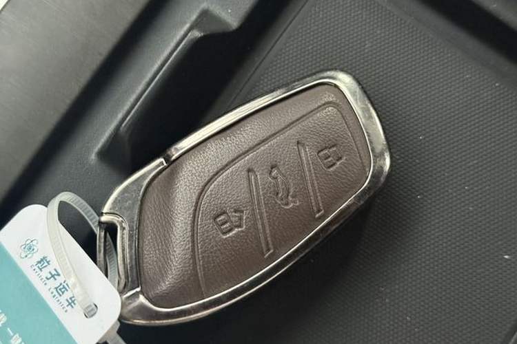 Used Roewe i5 2023 1.5L CVT Luxury Edition Interior 1