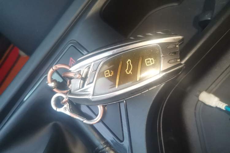 Used Roewe i5 2023 1.5L Manual Comfort Edition Interior 1