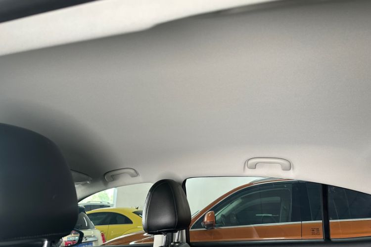 Used Roewe i5 2023 1.5L Manual Comfort Edition Interior 15