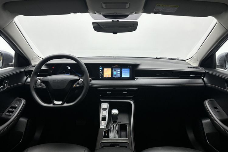 Used Roewe i5 2023 1.5L CVT Luxury Edition Interior 2