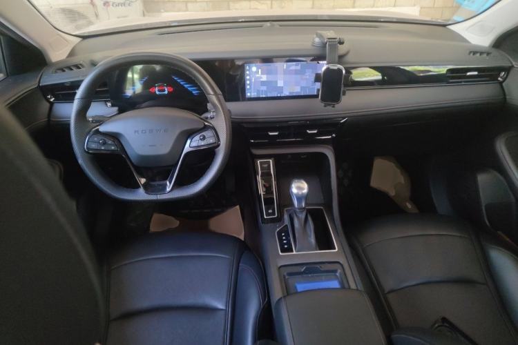 Used Roewe i5 2023 1.5L CVT Luxury Edition Interior 2