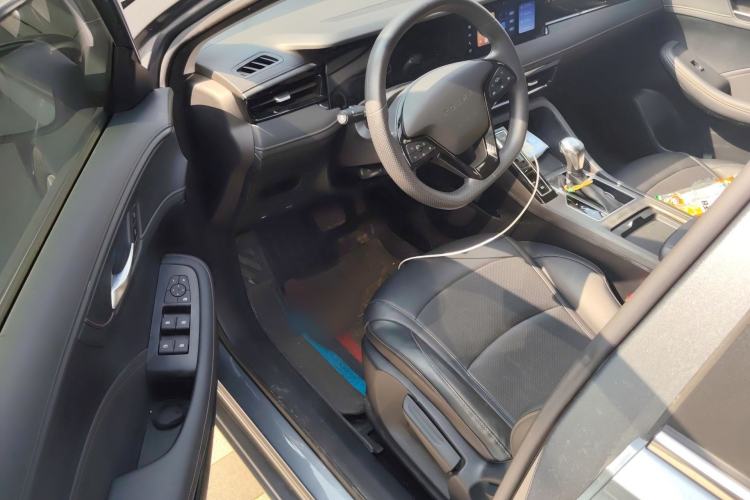 Used Roewe i5 2023 1.5L CVT Luxury Edition Interior 3
