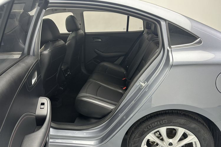Used Roewe i5 2023 1.5L CVT Luxury Edition Interior 4