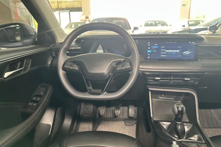 Used Roewe i5 2023 1.5L Manual Comfort Edition Interior 5
