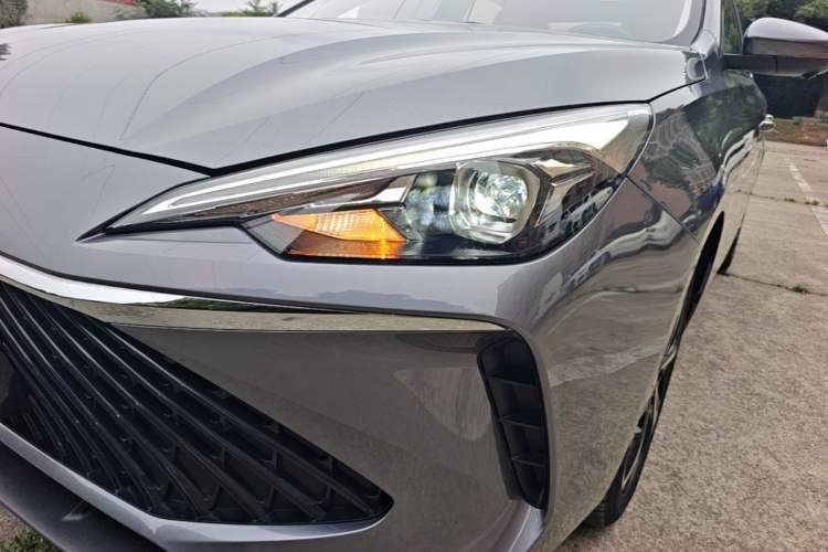 Used Roewe i5 2023 1.5L CVT Luxury Edition Left Front Headlight