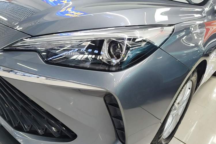Used Roewe i5 2023 1.5L Manual Comfort Edition Left Front Headlight