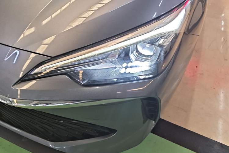 Used Roewe i5 2023 1.5L CVT Luxury Edition Left Front Headlight