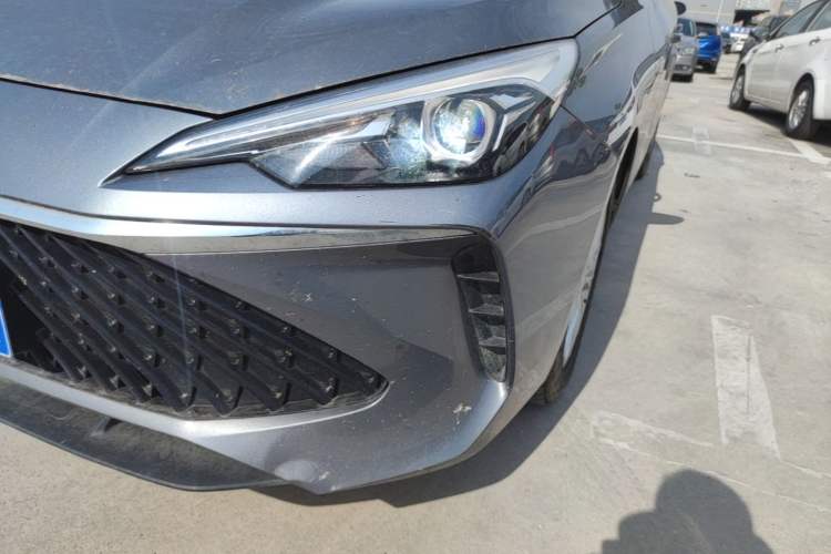 Used Roewe i5 2023 1.5L Manual Comfort Edition Left Front Headlight