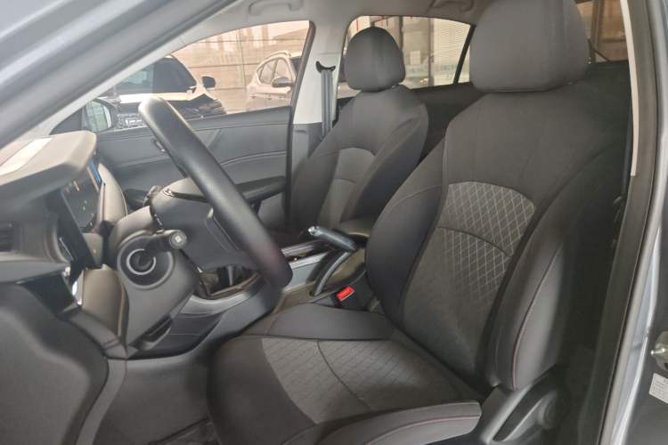 Used Roewe i5 2023 1.5L Manual Comfort Edition Left Front Seat