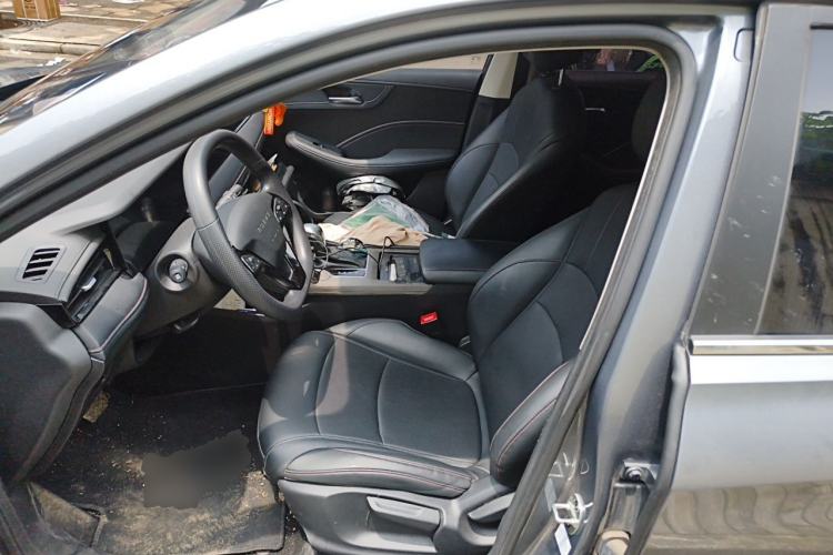 Used Roewe i5 2023 1.5L CVT Luxury Edition Left Front Seat