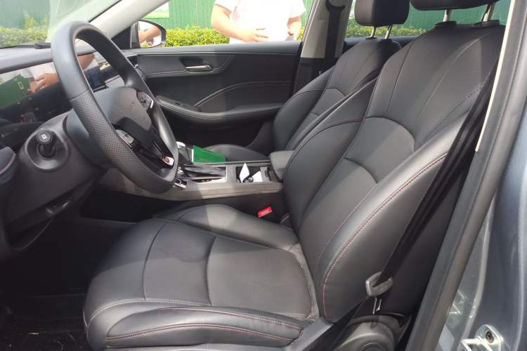 Used Roewe i5 2023 1.5L CVT Luxury Edition Left Front Seat