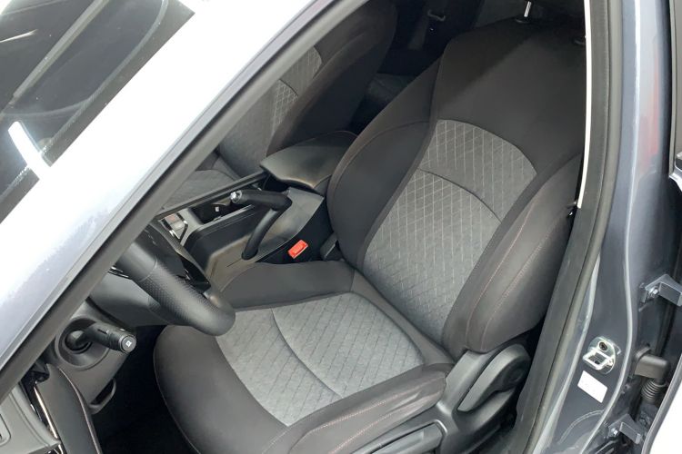 Used Roewe i5 2023 1.5L Manual Comfort Edition Left Front Seat