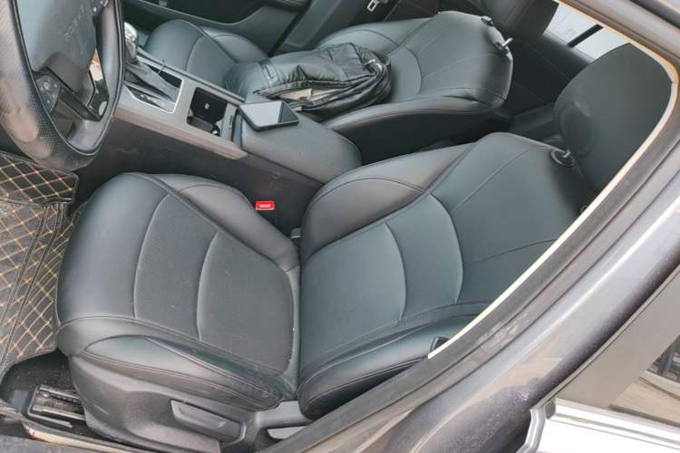 Used Roewe i5 2023 1.5L CVT Luxury Edition Left Front Seat