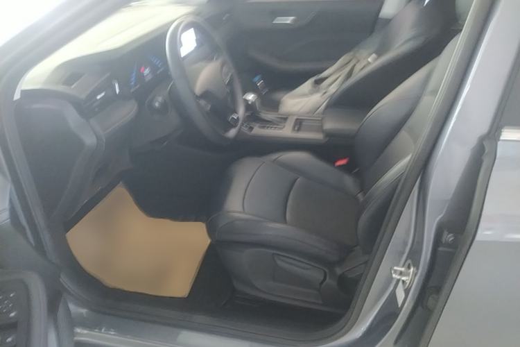 Used Roewe i5 2023 1.5L CVT Luxury Edition Left Front Seat