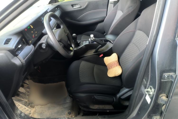 Used Roewe i5 2023 1.5L Manual Comfort Edition Left Front Seat