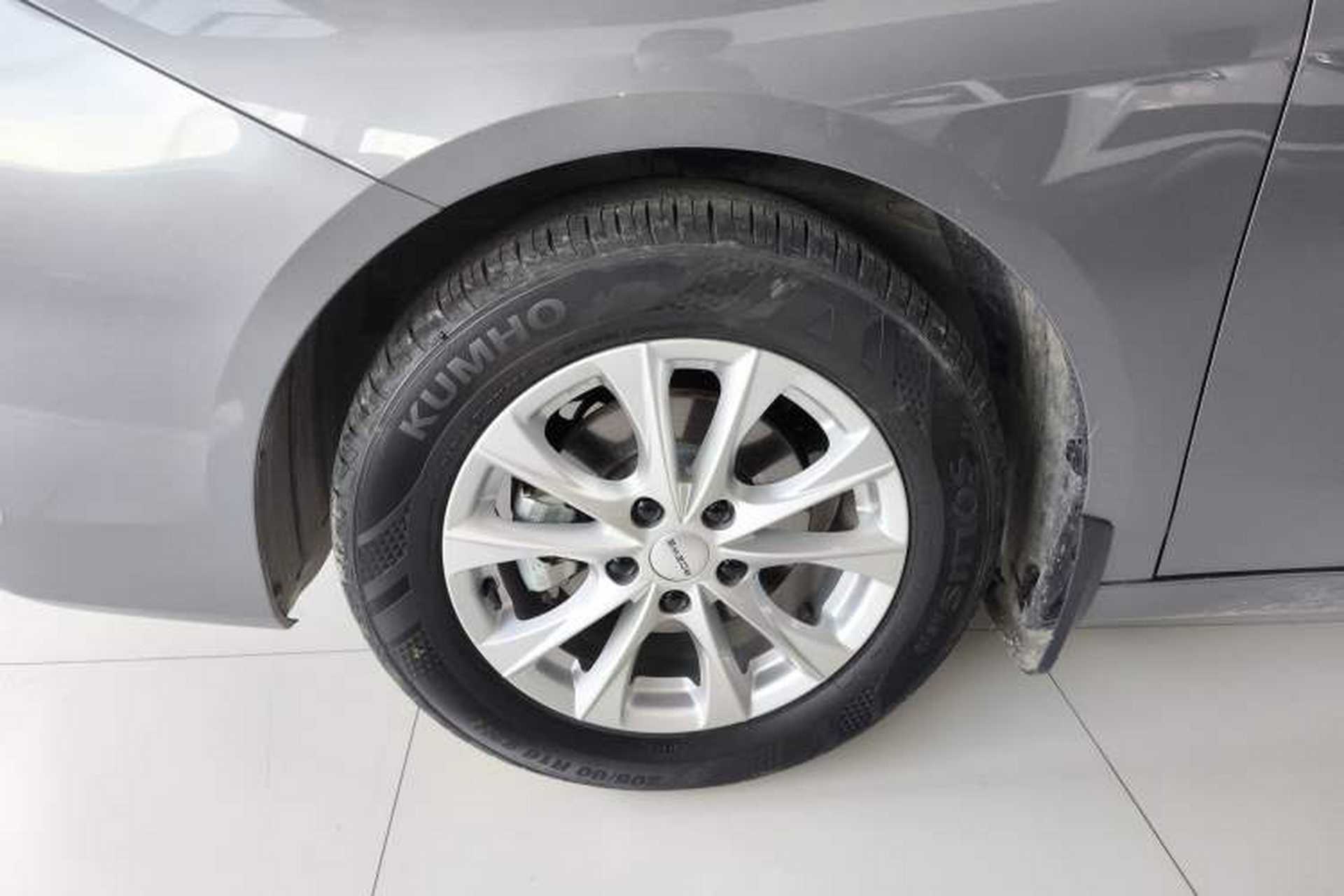 Used Roewe i5 2023 1.5L Manual Comfort Edition Left Front Wheel Hub
