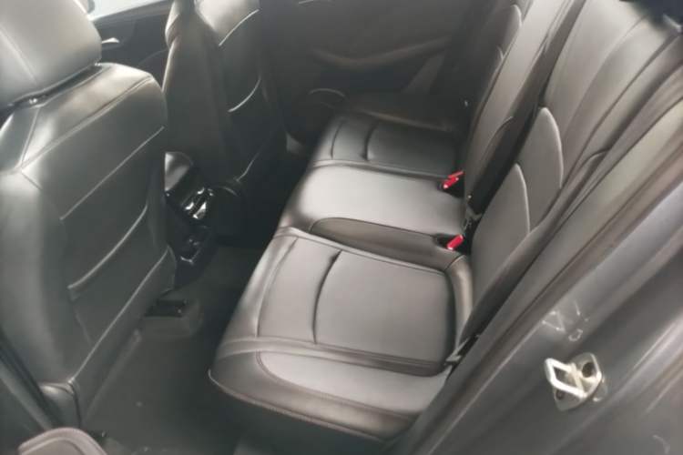 Used Roewe i5 2023 1.5L CVT Luxury Edition Left Rear Seat